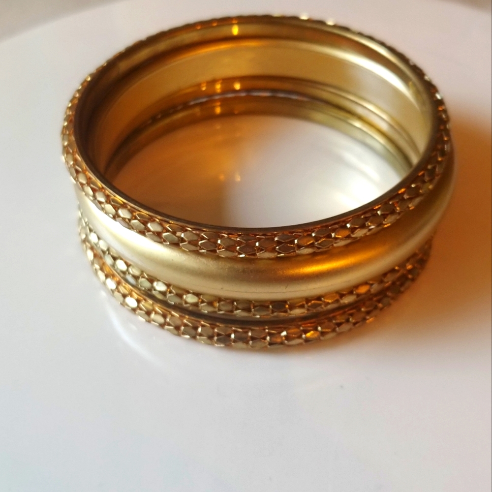 Women gold bracelets